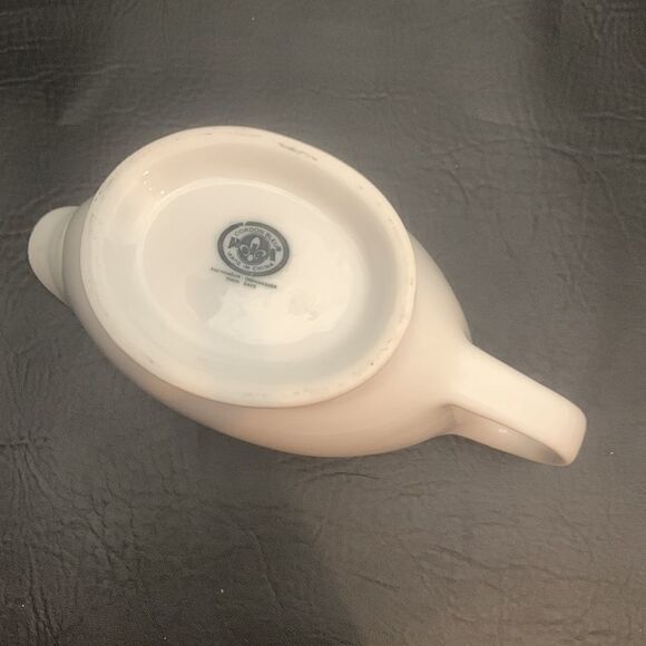 Cordon Bleu White Ceramic 8 Inch Gravy Sauce Serving Boat Micro Dishwasher Used - Picture 4 of 6